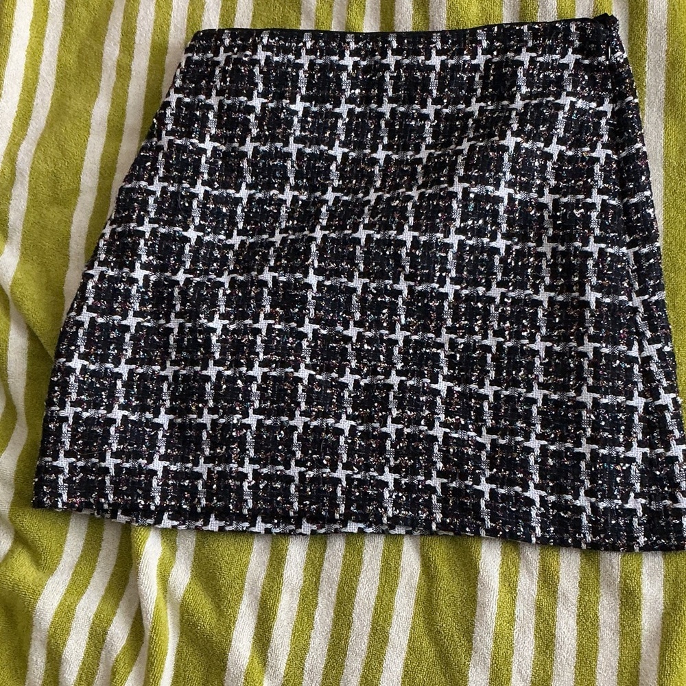 LOFT Monochrome Checkered Mini Skirt